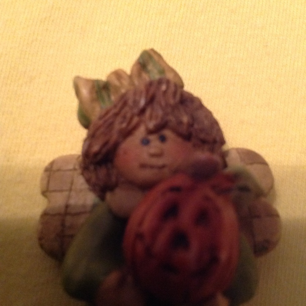 Fall Pin ๐๐ - Picture 7 of 8